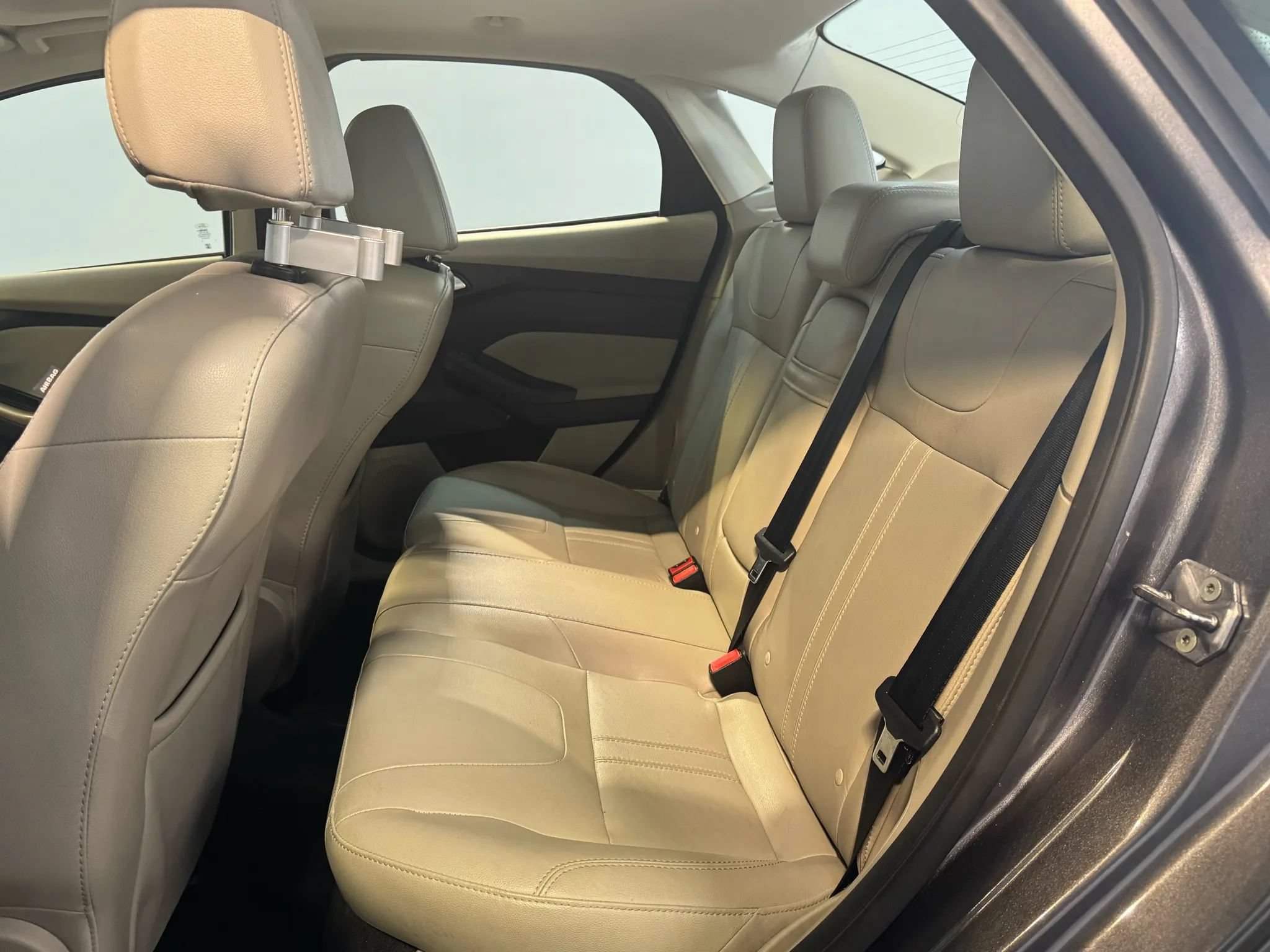 Used 2012 Ford Focus SEL FWD image 26