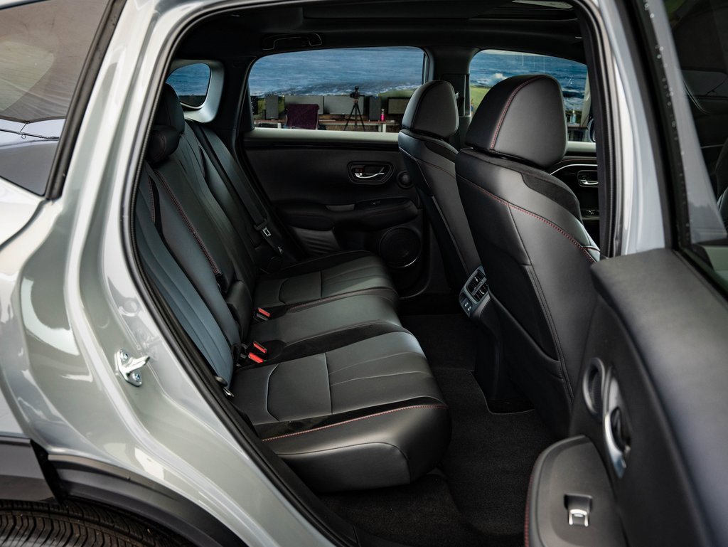 Certified 2025 Acura ADX A-Spec image 35