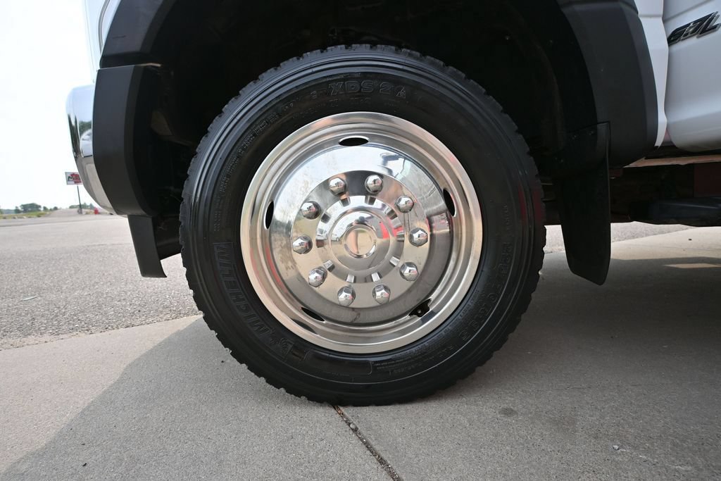 Used 2019 Ford F550 4x4 Regular Cab Super Duty image 27