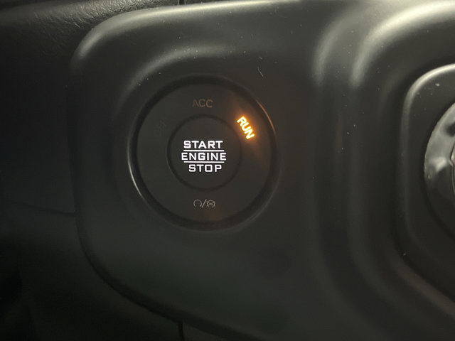 Used 2021 Jeep Wrangler Unlimited Rubicon AWD/4WD image 21