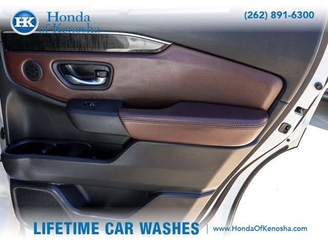 Certified 2025 Honda Pilot Elite image 29