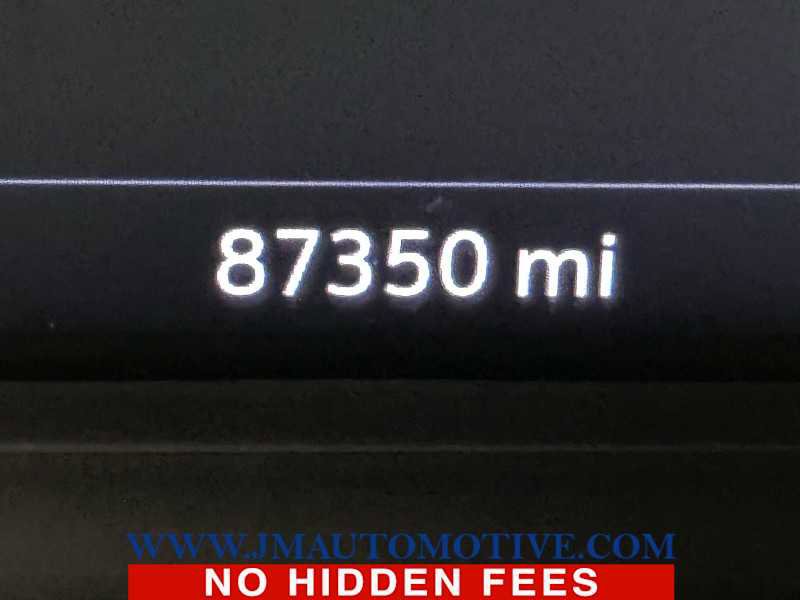 Used 2020 Cadillac XT6 Premium Luxury image 25