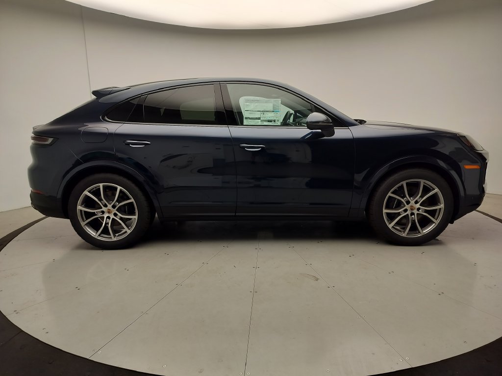 New 2026 Porsche Cayenne Coupe AWD/4WD image 24