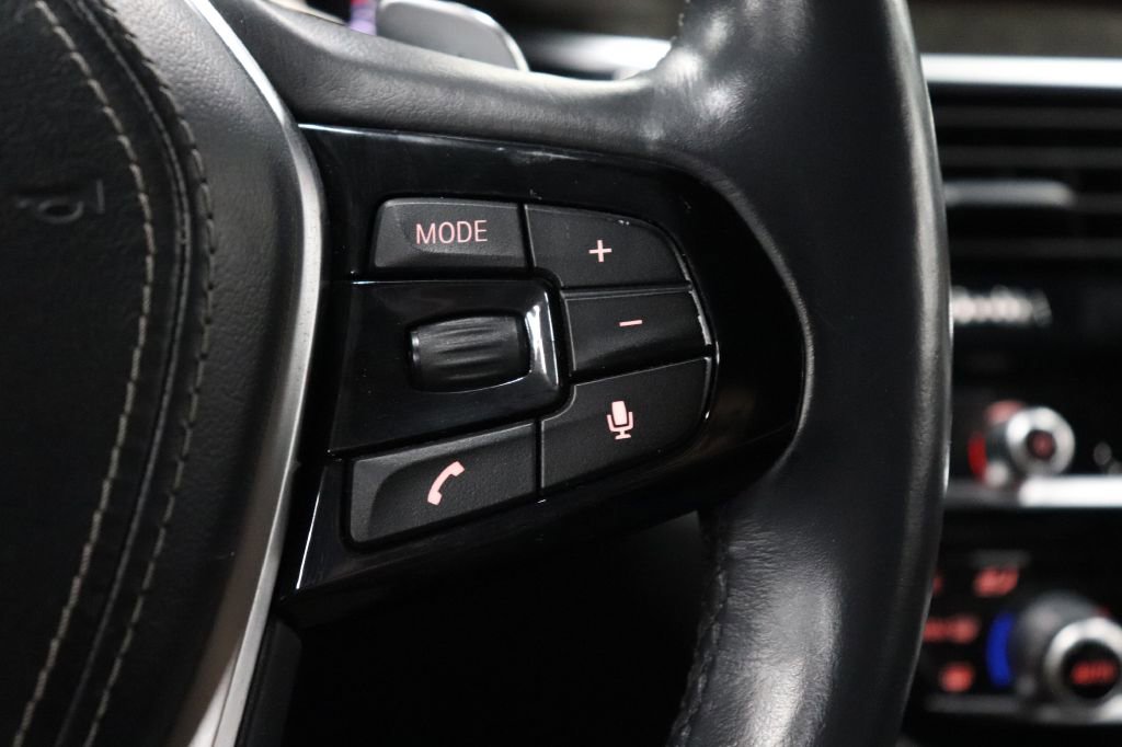 Used 2017 BMW 540i xDrive XI w/ Premium Package image 17