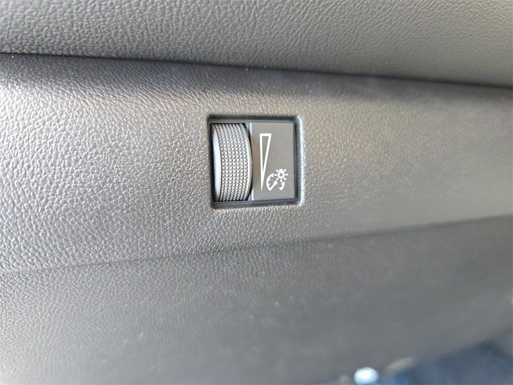 New 2025 Chevrolet Colorado LT w/ LT Convenience Package image 20