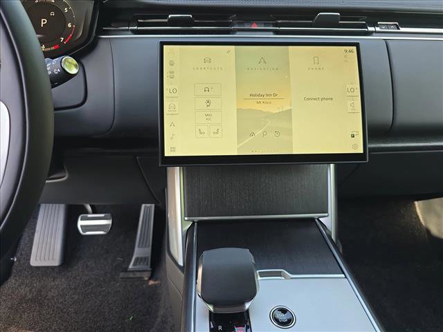 New 2025 Land Rover Range Rover SE image 21