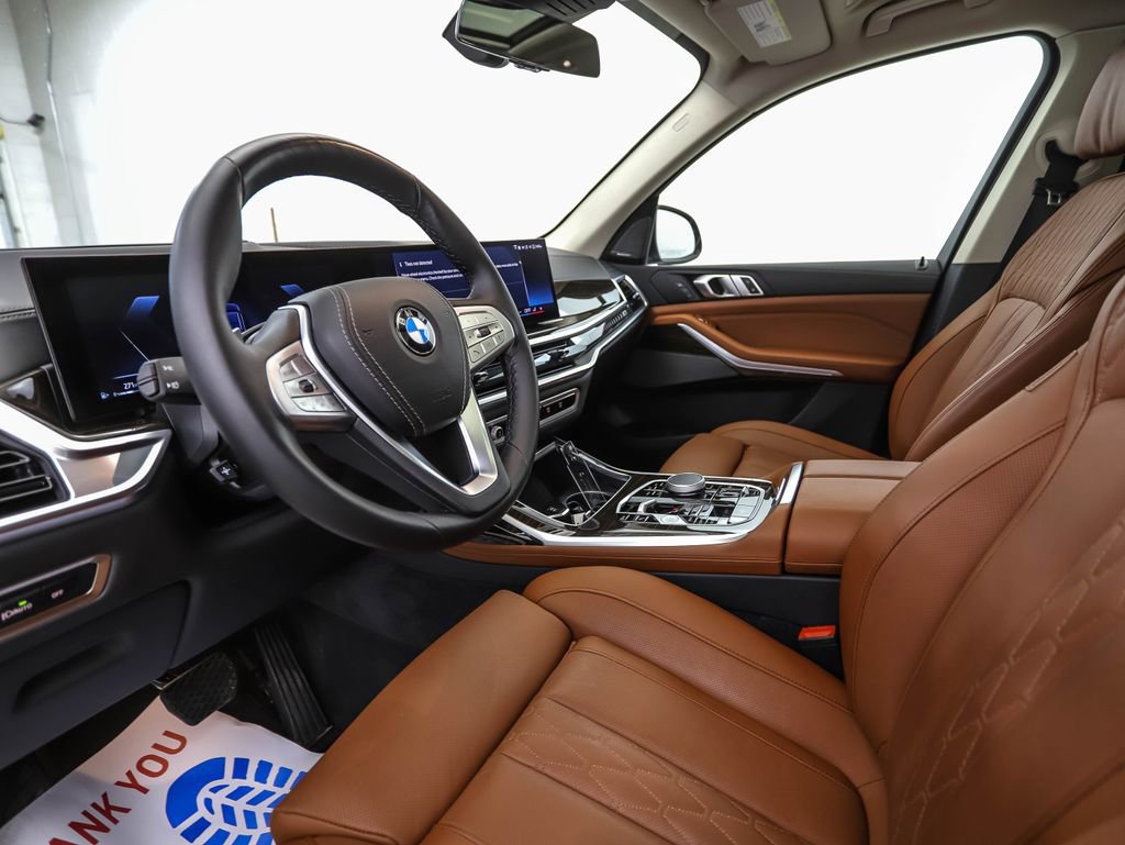Certified 2024 BMW X7 xDrive40i image 10