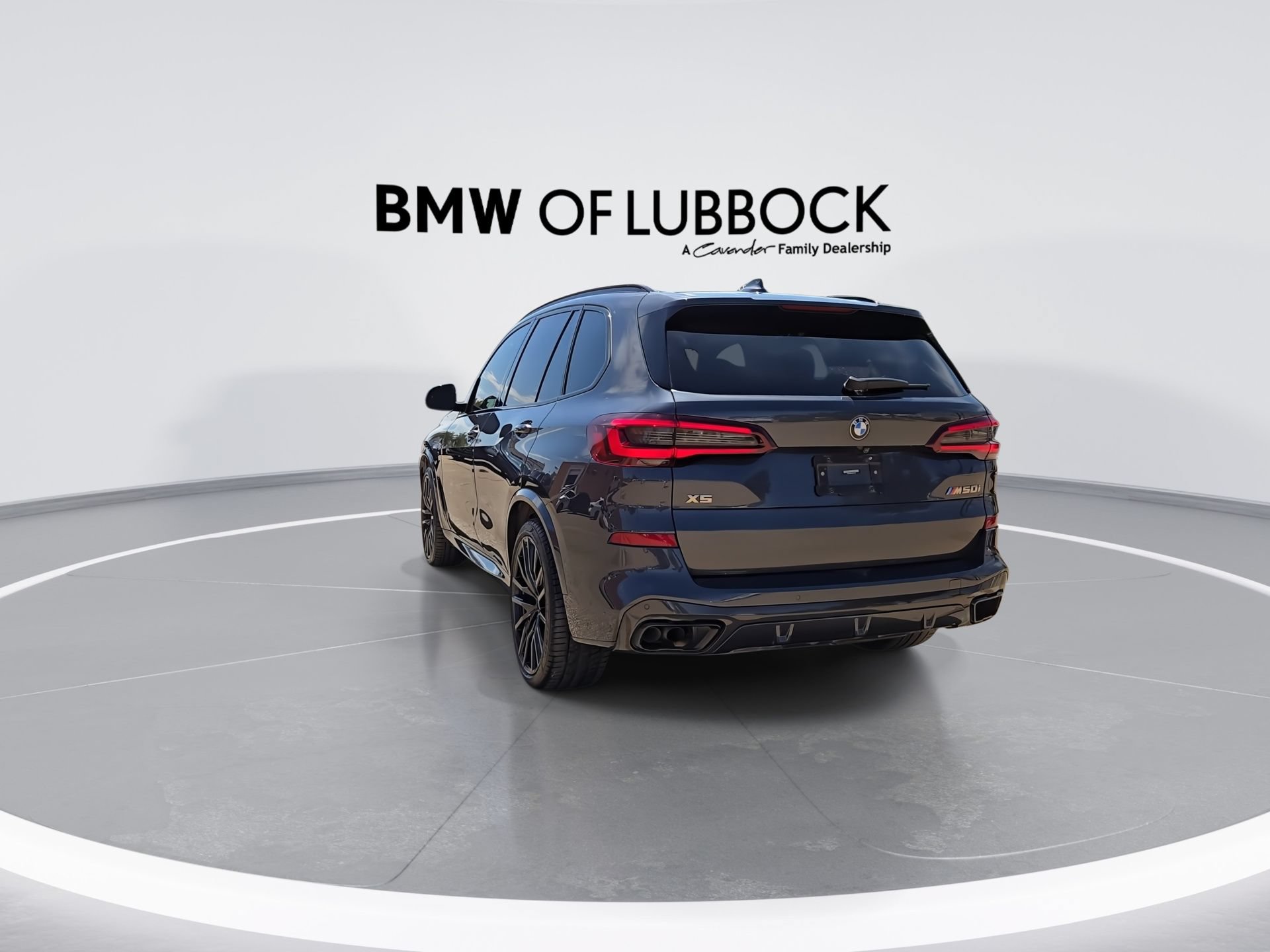 Used 2021 BMW X5 M50i AWD/4WD image 7