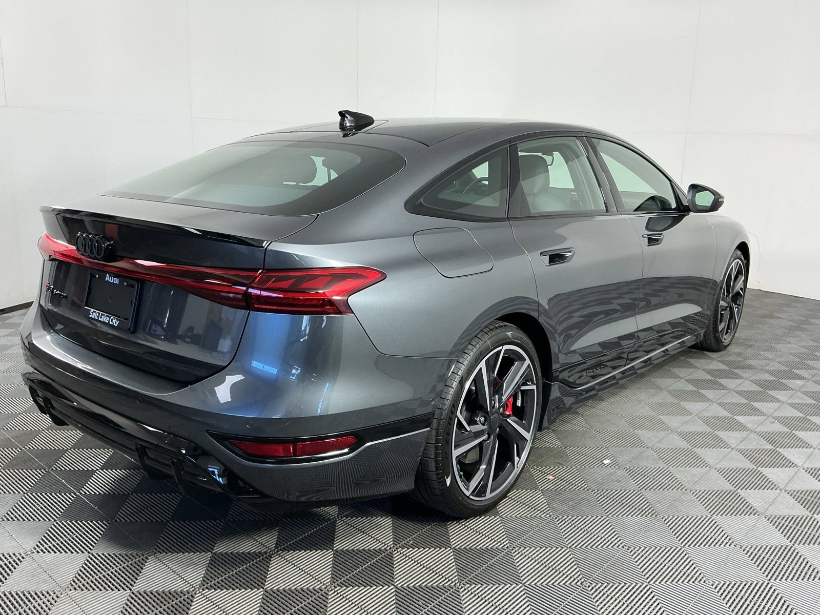 New 2027 Audi S6 e-tron Prestige AWD/4WD image 8
