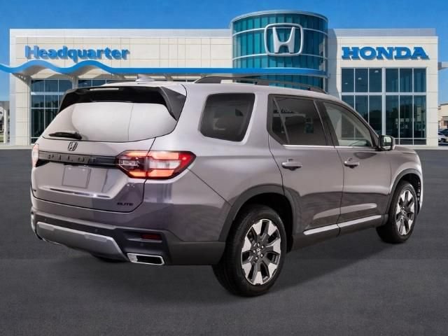 New 2026 Honda Pilot Elite image 3
