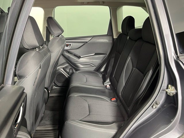 Used 2020 Subaru Forester Premium AWD/4WD image 24