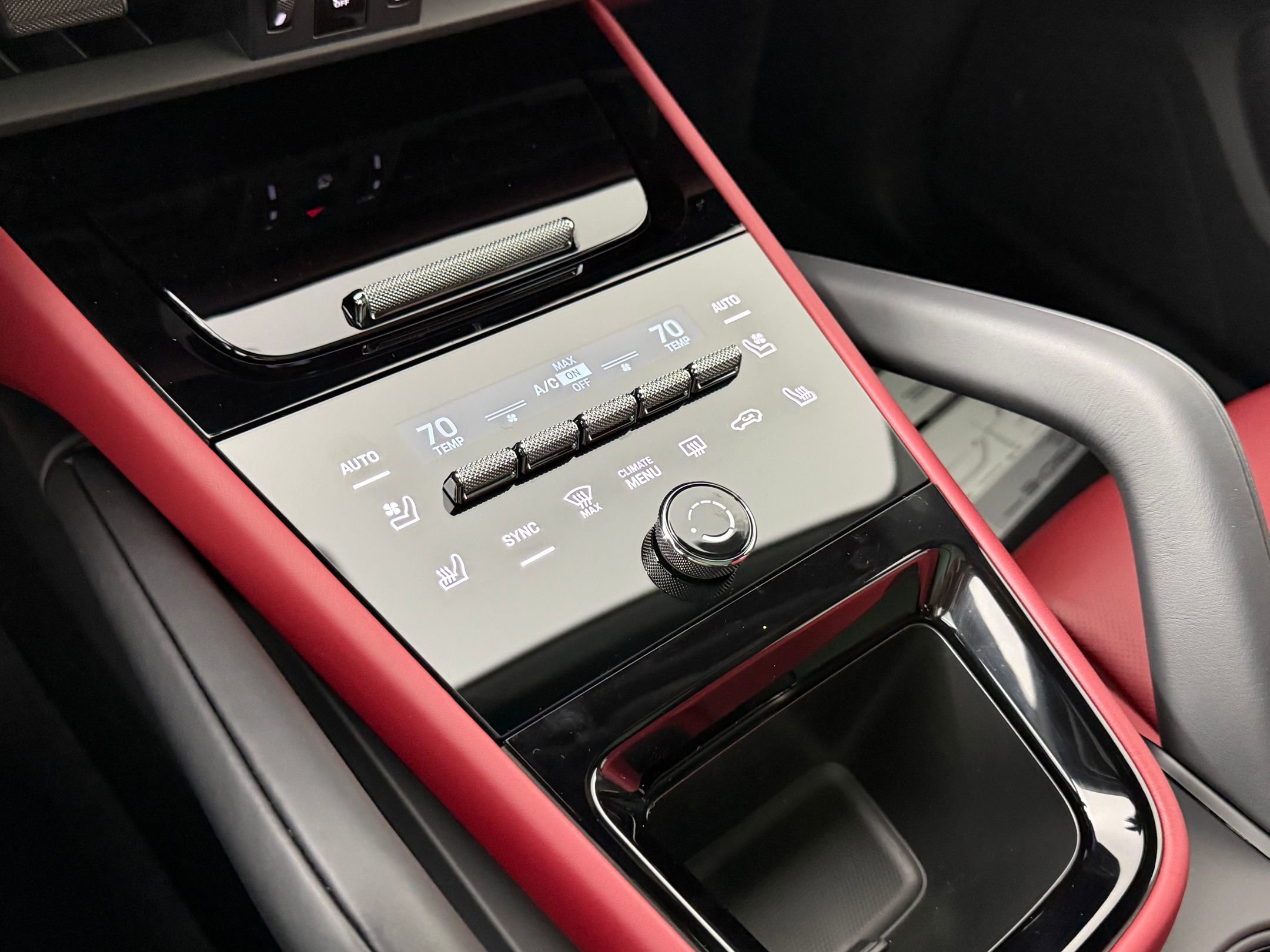 New 2026 Porsche Cayenne GTS image 26