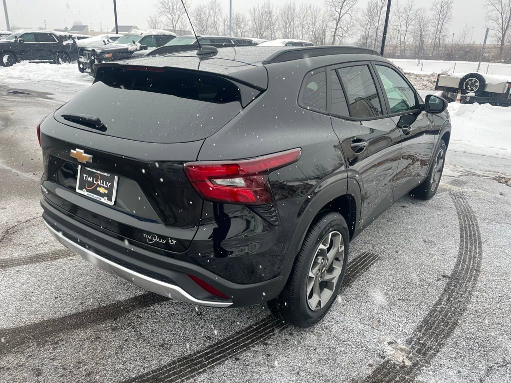 New 2026 Chevrolet Trax LT w/ Driver Confidence Package image 7