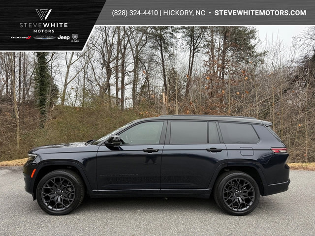 Used 2023 Jeep Grand Cherokee L Summit w/ Advanced Protech Group IV image 1