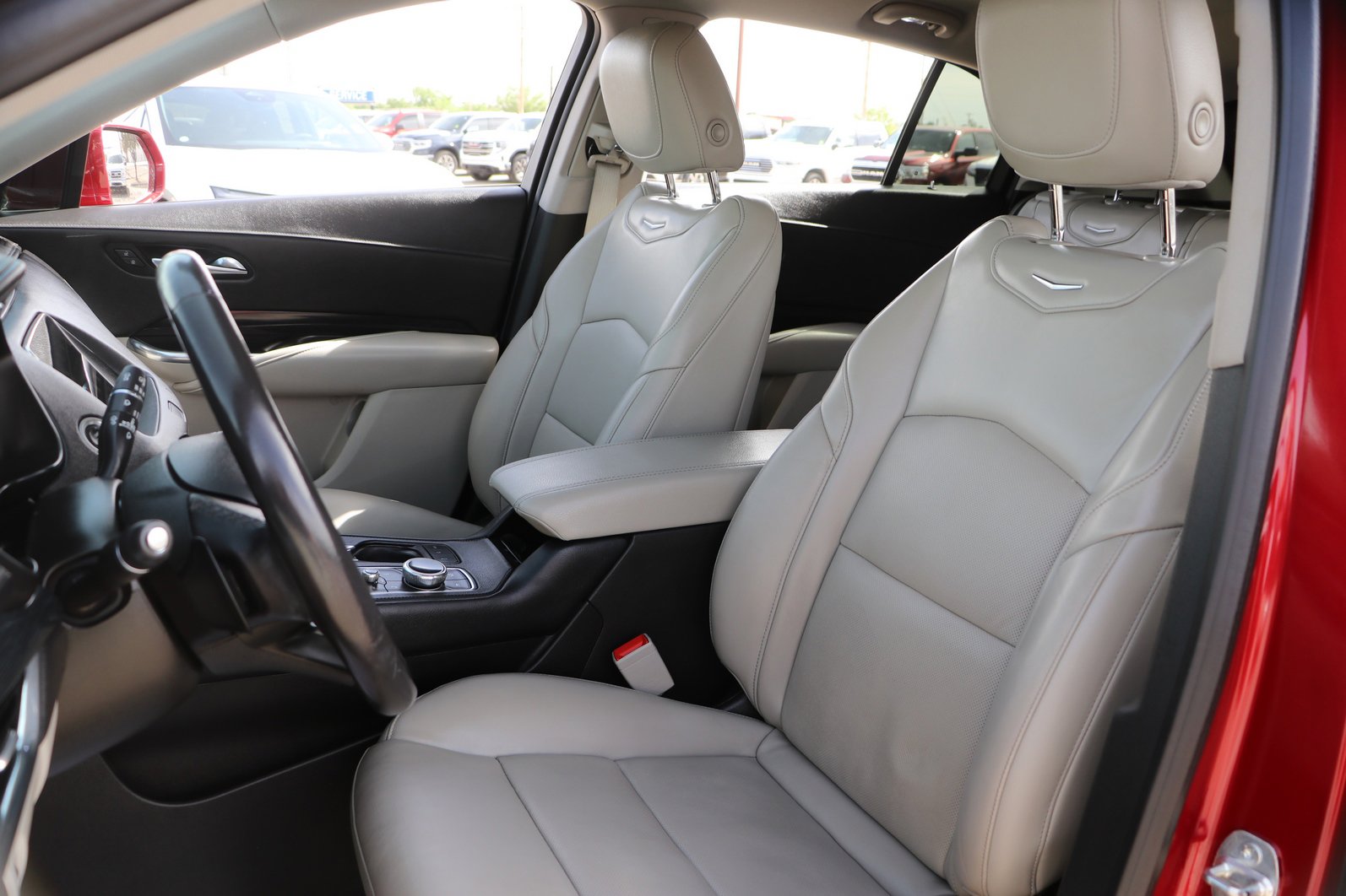 Used 2019 Cadillac XT4 Premium Luxury w/ Driver Assist Package FWD image 14