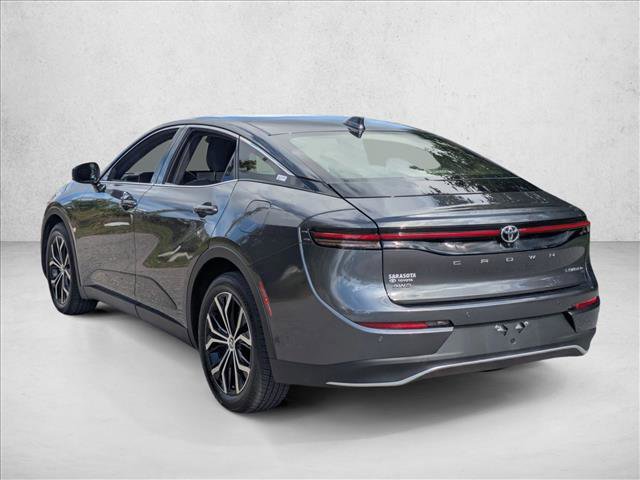 Used 2023 Toyota Crown AWD/4WD image 7