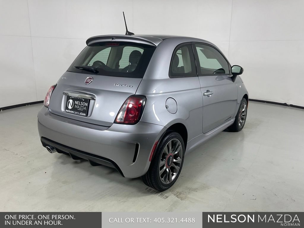 Used 2018 FIAT 500 Pop w/ Urbana Appearance Package FWD image 6