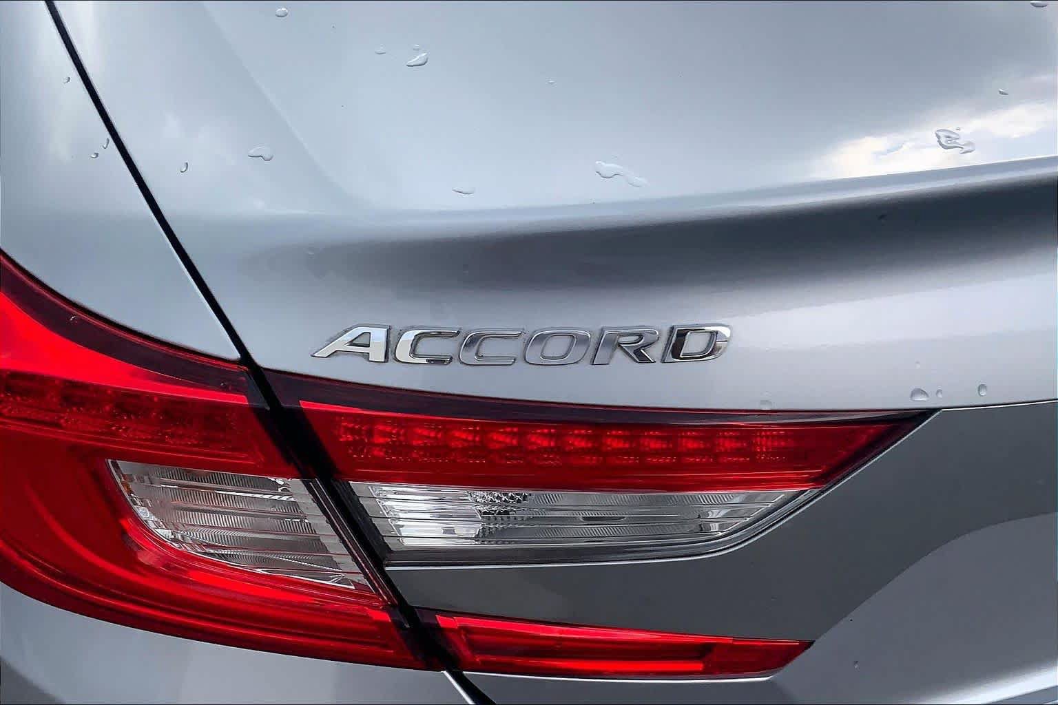 Used 2020 Honda Accord LX image 30