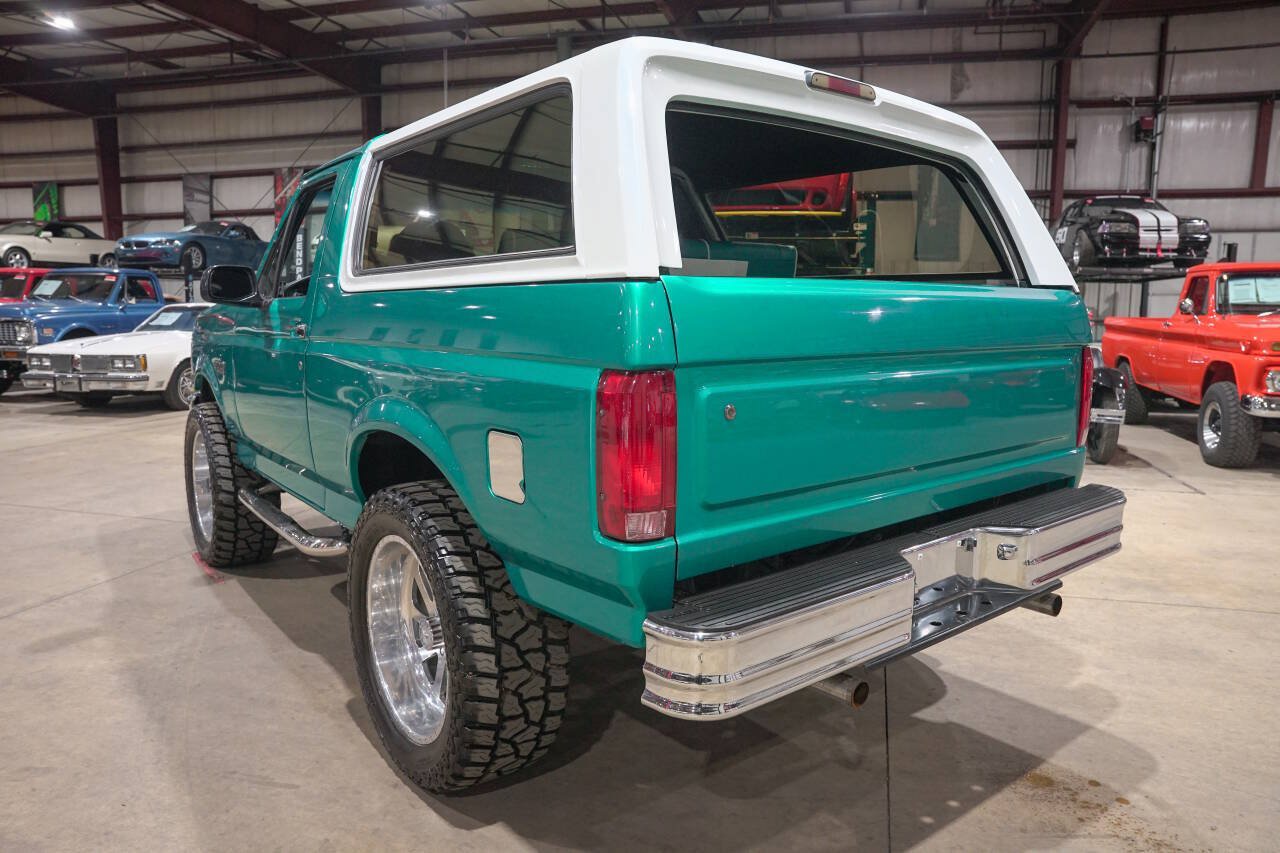 Used 1995 Ford Bronco XLT AWD/4WD image 6