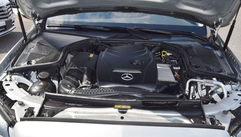 Used 2018 Mercedes-Benz C 300 4MATIC Sedan image 38
