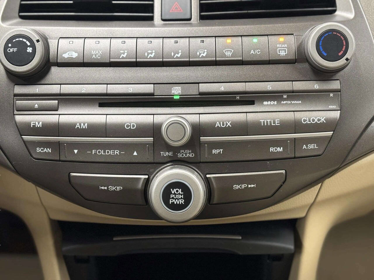 Used 2009 Honda Accord LX-P image 25