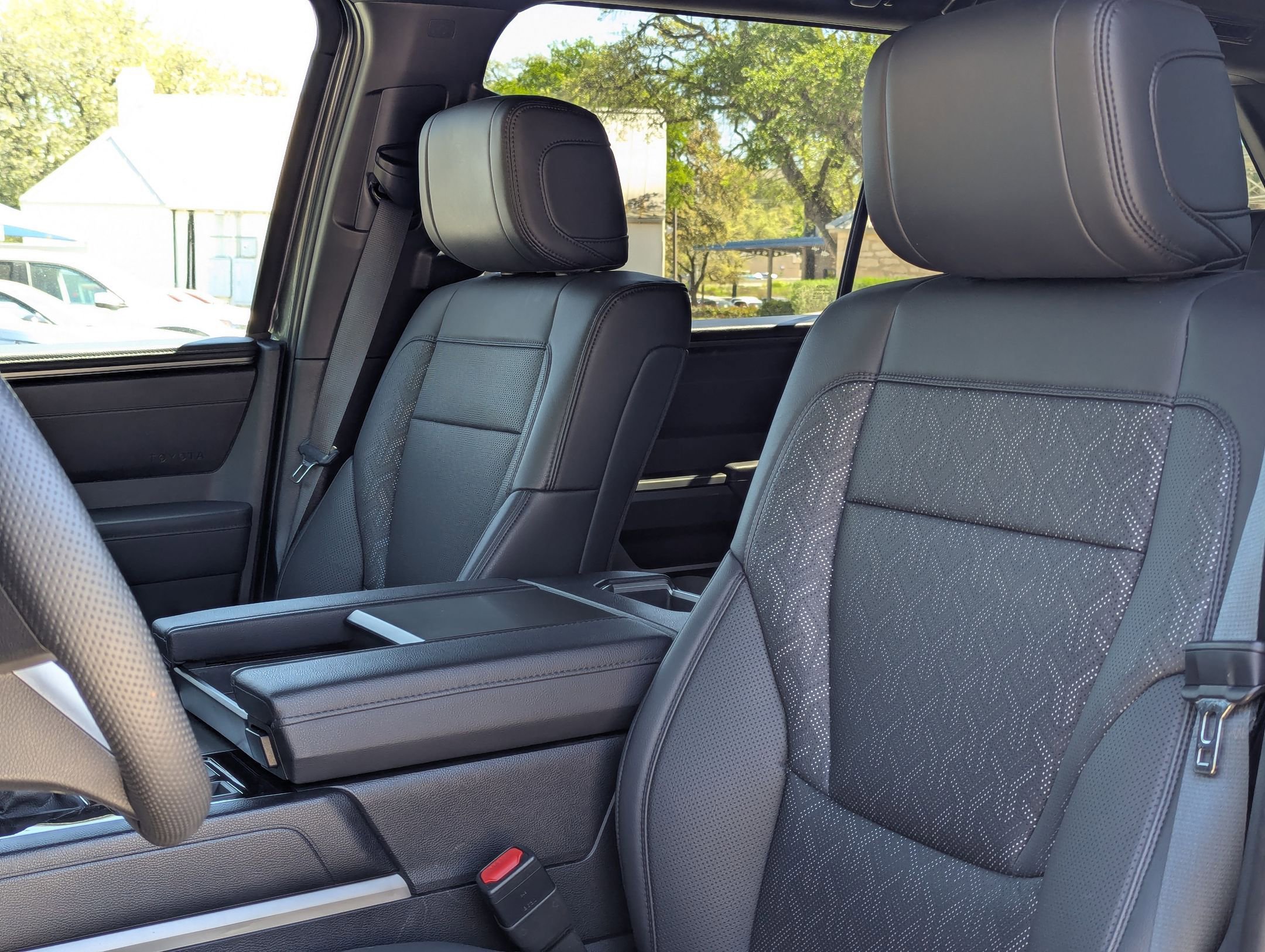 Used 2025 Toyota Sequoia SR5 w/ SR5 Premium Package AWD/4WD image 13