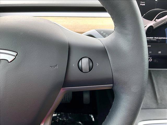 Used 2021 Tesla Model Y Long Range AWD/4WD image 20