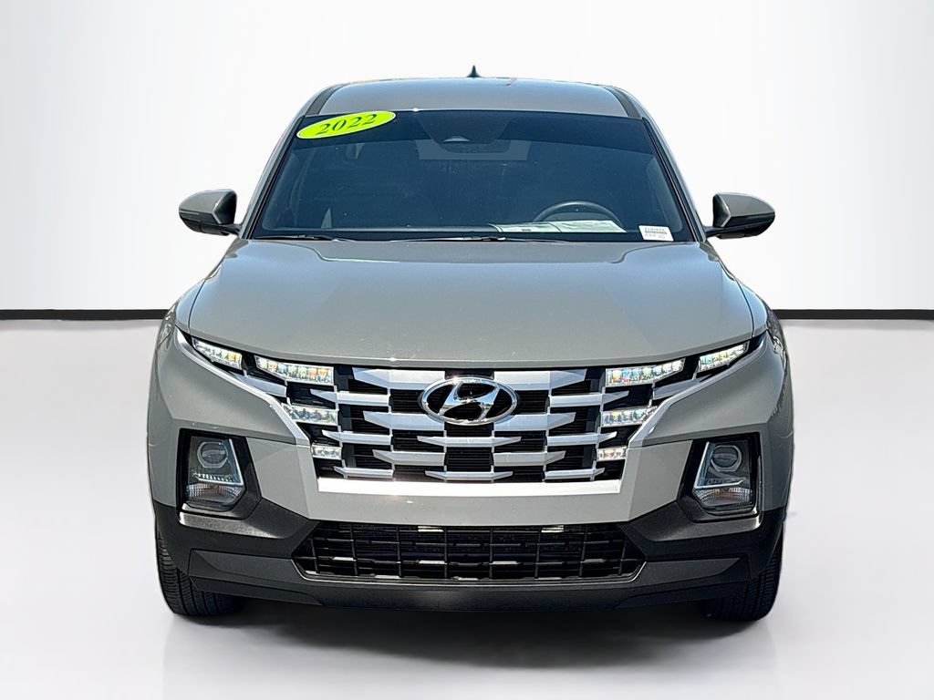 Used 2022 Hyundai Santa Cruz SEL FWD image 2