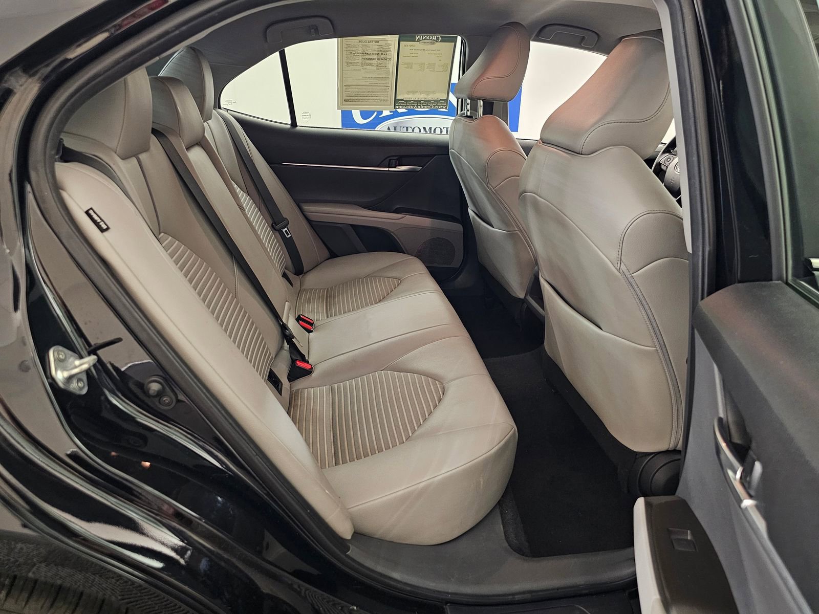 Used 2023 Toyota Camry SE image 34