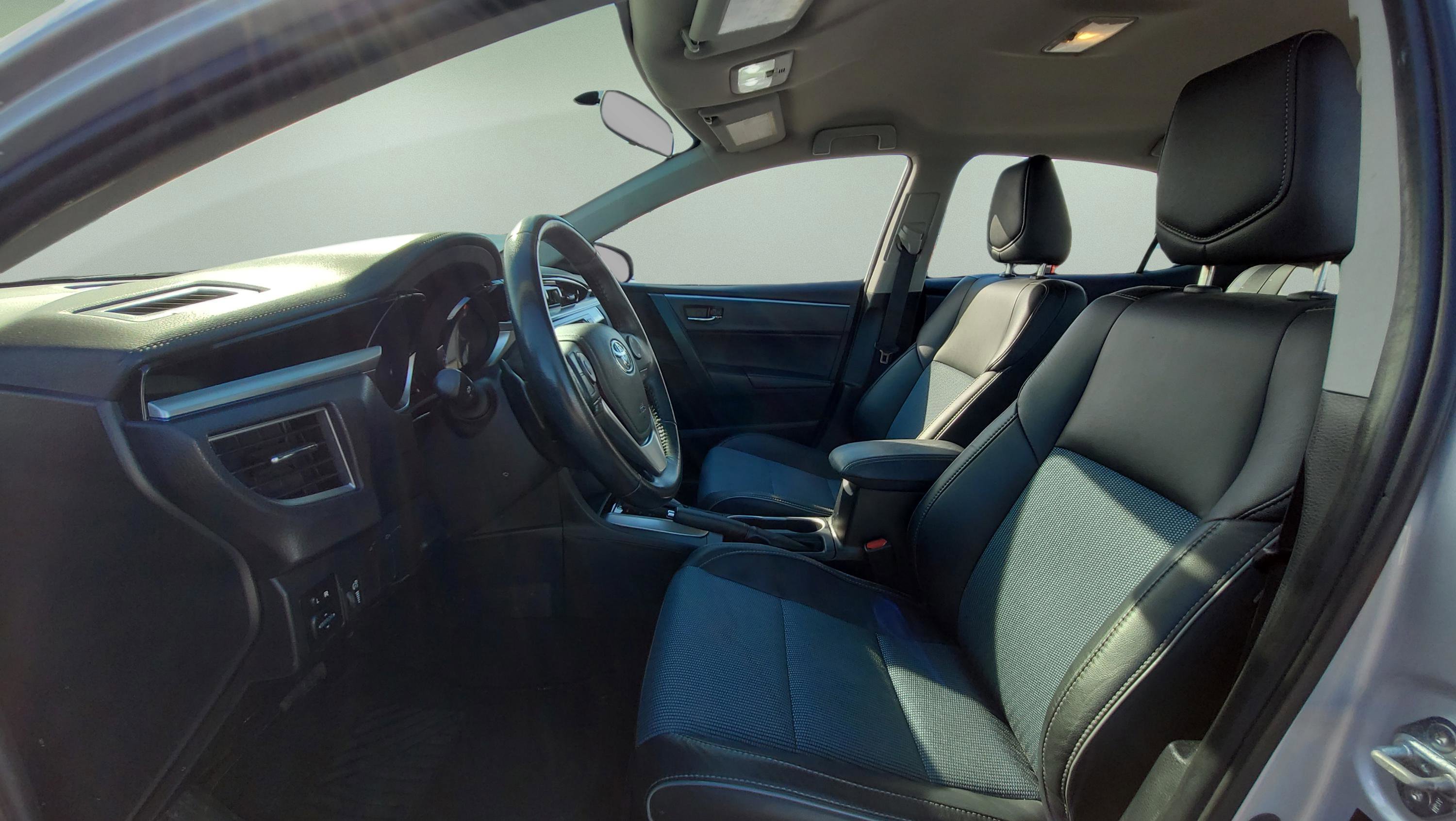 Used 2016 Toyota Corolla S image 23