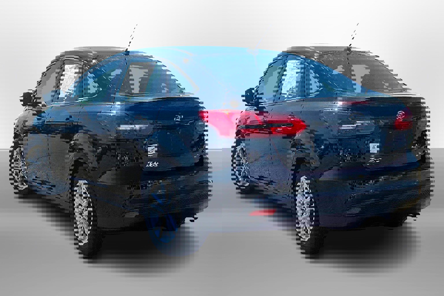 Used 2017 Ford Focus SE image 10