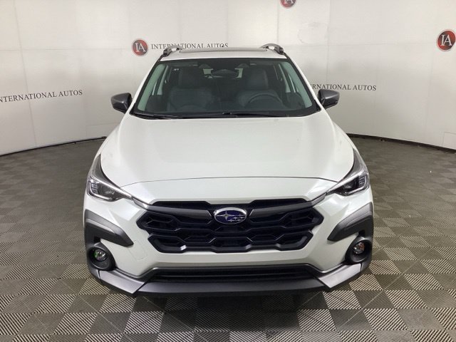 Used 2025 Subaru Crosstrek 2.5i Limited AWD/4WD image 2