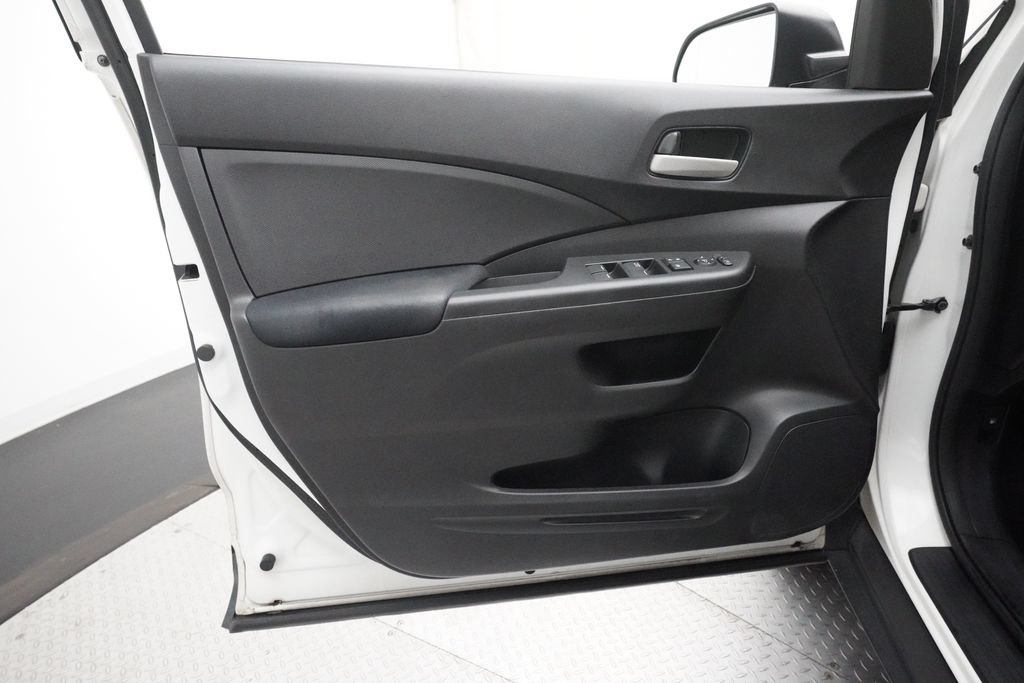 Used 2016 Honda CR-V LX image 27