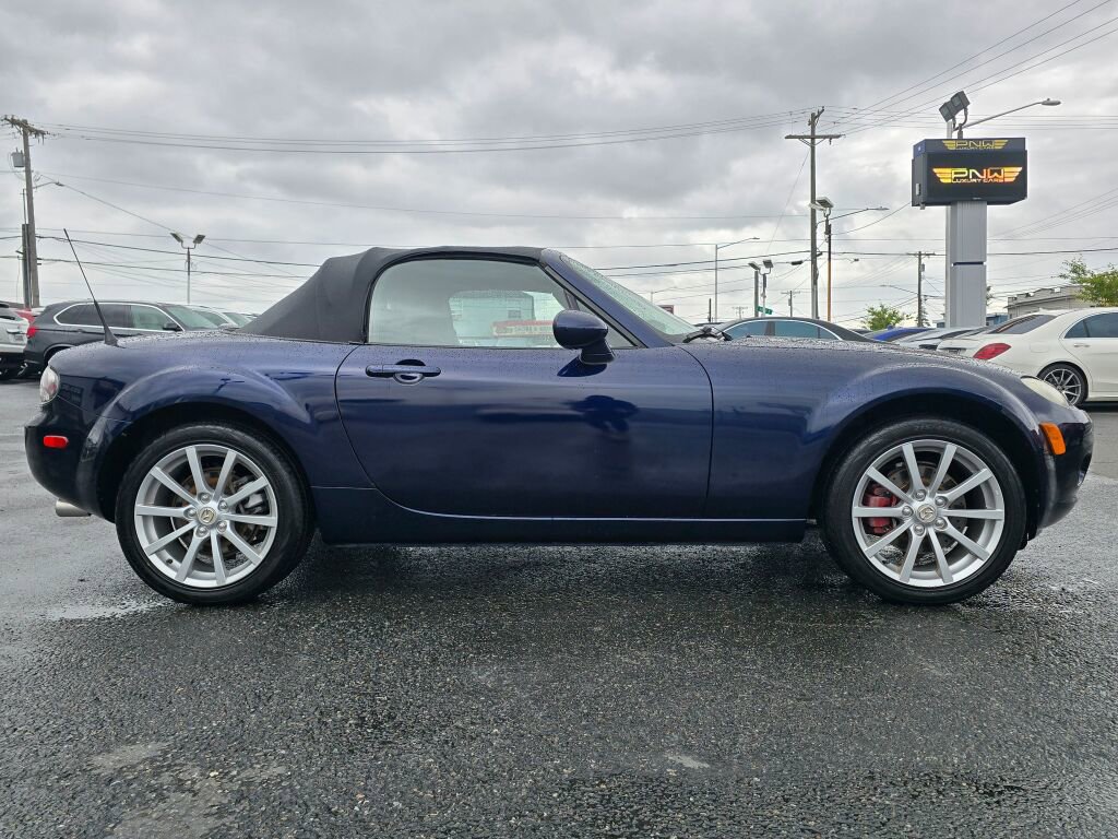 Used 2007 MAZDA MX-5 Miata Touring RWD image 5