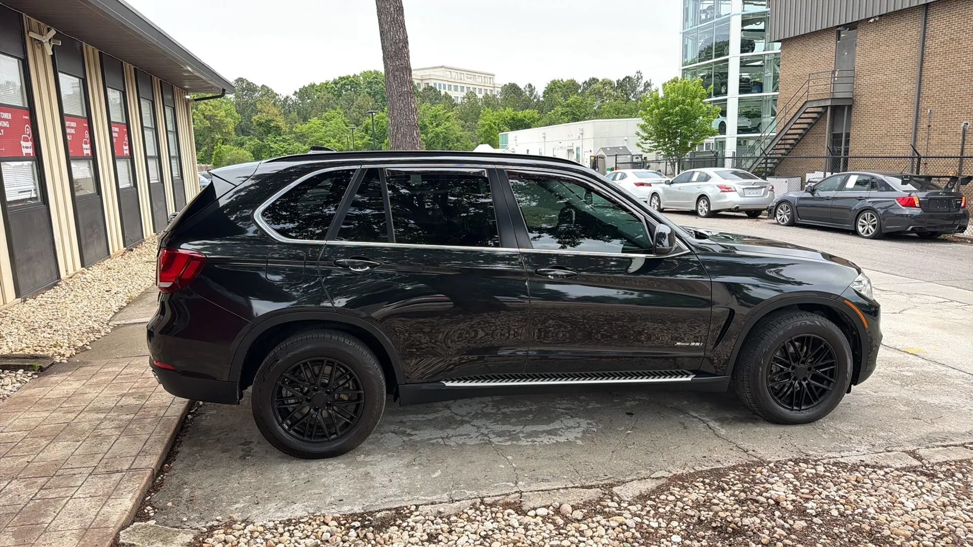 Used 2016 BMW X5 xDrive35i w/ Premium Package AWD/4WD image 10