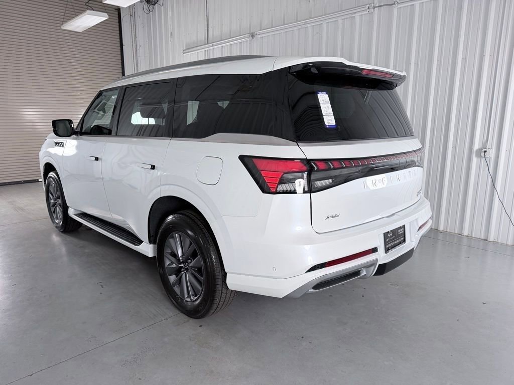 Certified 2026 INFINITI QX80 Pure w/ Cargo Package image 4
