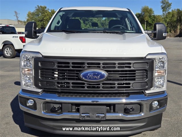 New 2026 Ford F250 XL w/ XL Chrome Package image 18