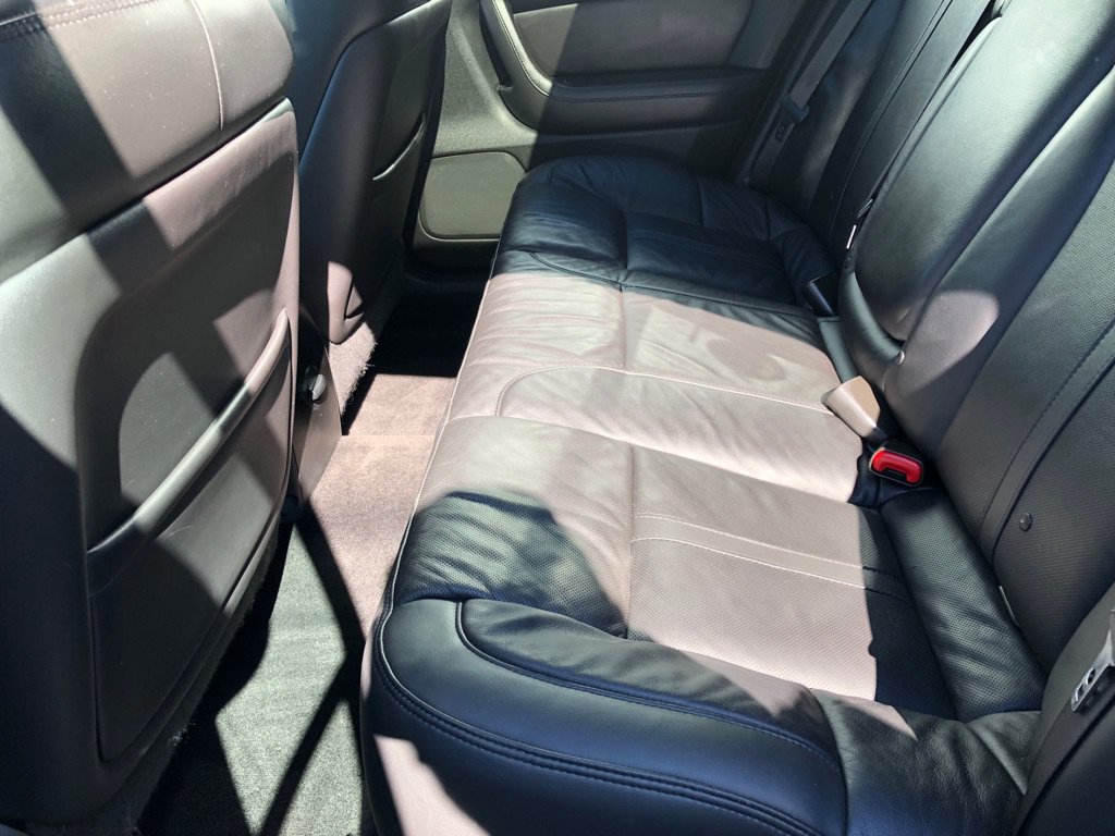 Used 2016 Lincoln MKS AWD image 17