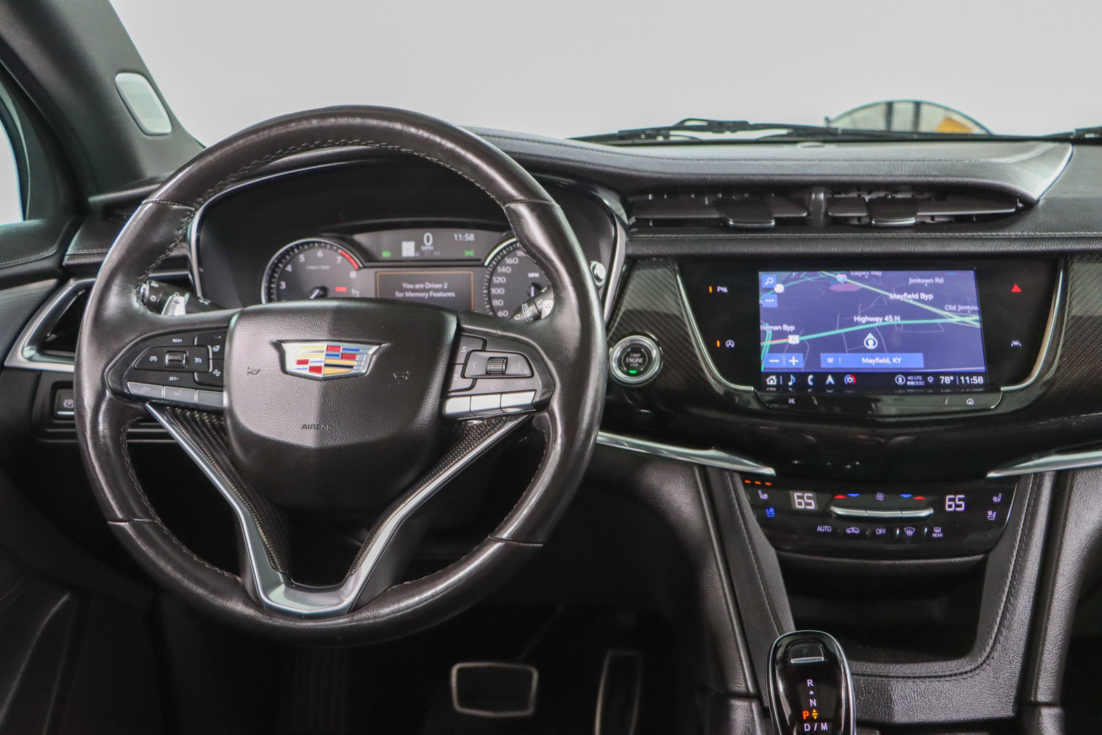 Used 2023 Cadillac XT6 Sport AWD/4WD image 17