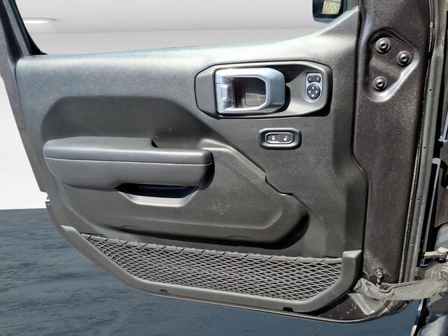 Used 2024 Jeep Wrangler Willys image 25