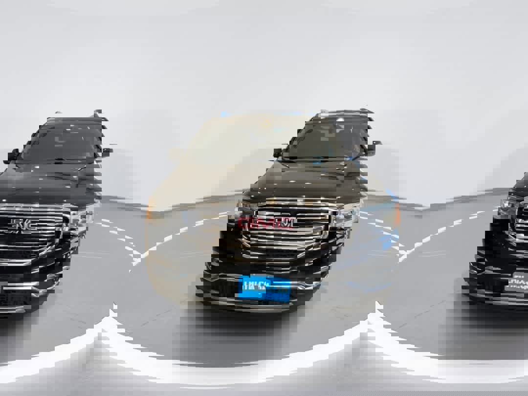 Used 2018 GMC Acadia SLT image 3