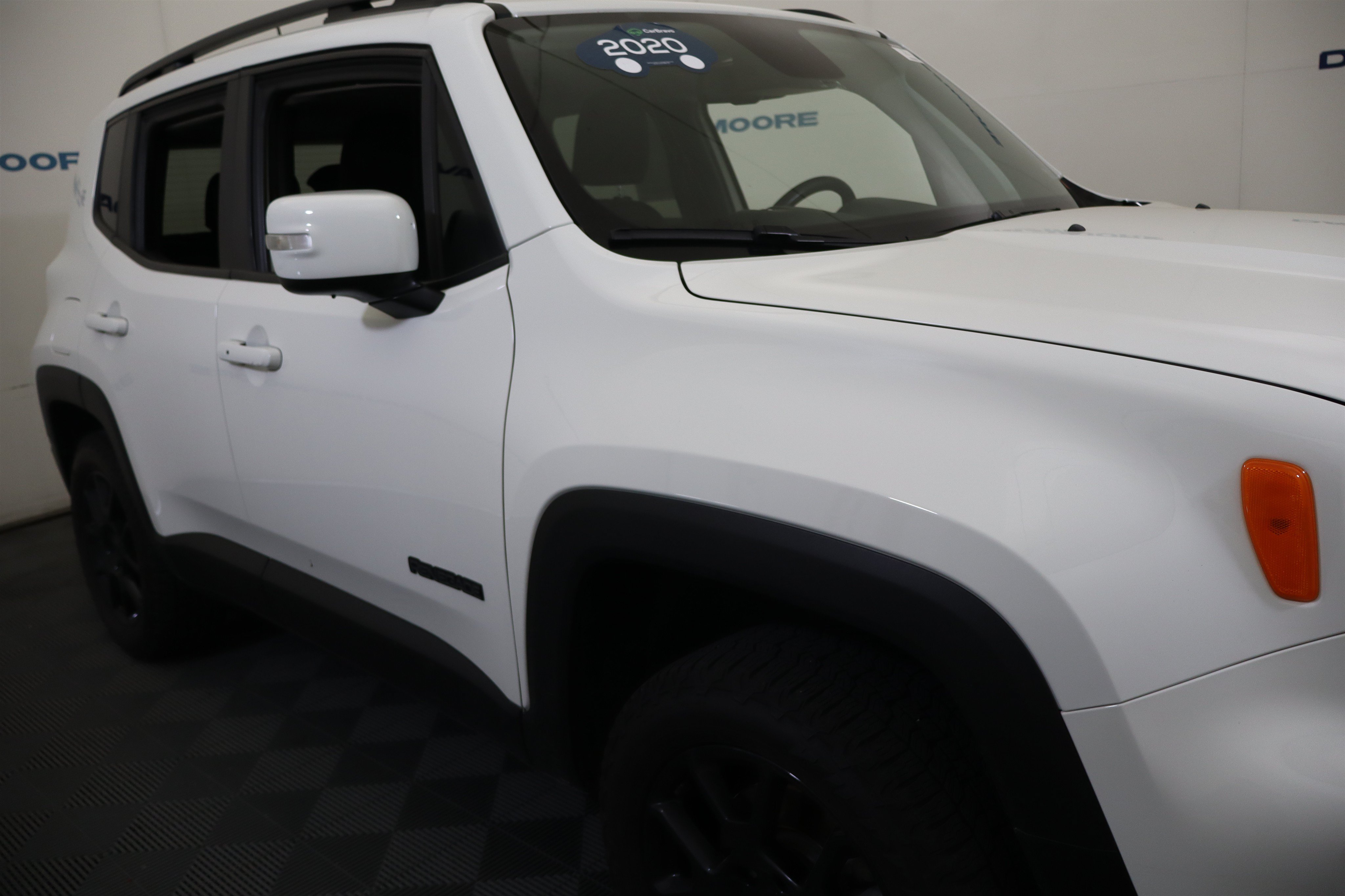 Used 2020 Jeep Renegade Altitude AWD/4WD image 4