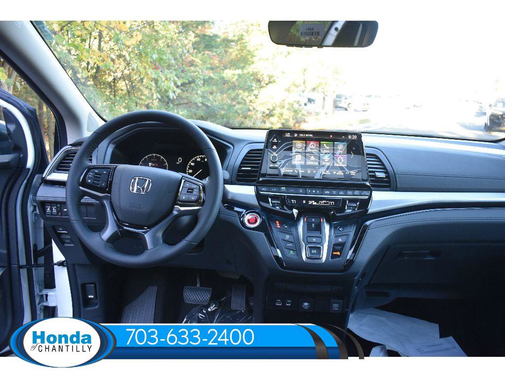 New 2026 Honda Odyssey Touring image 24