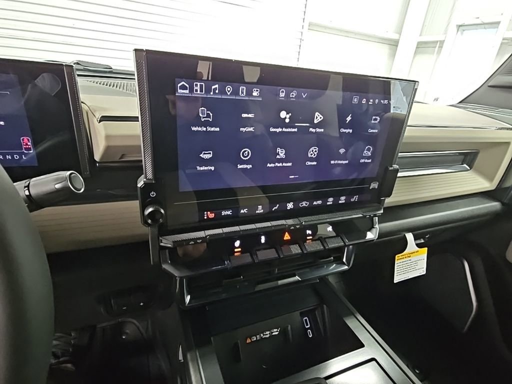 New 2026 GMC Hummer EV SUV image 12