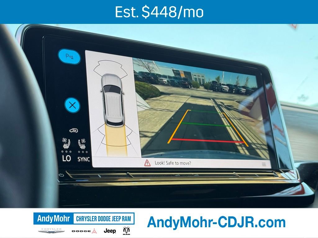Used 2025 Volkswagen Atlas Cross Sport SE FWD image 24