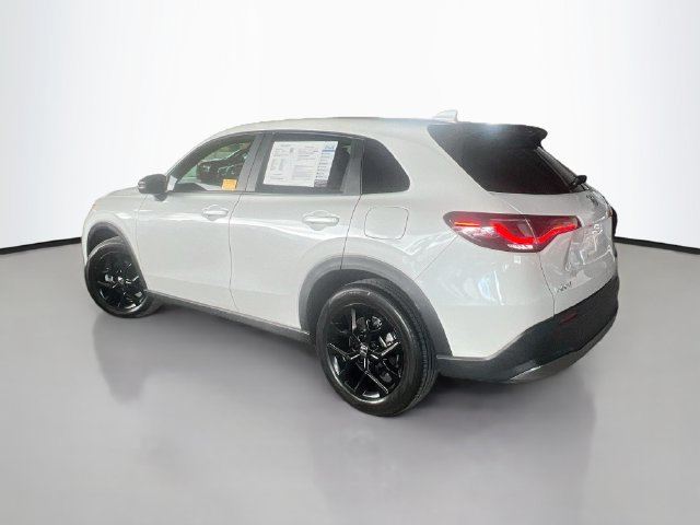 Certified 2025 Honda HR-V Sport image 6