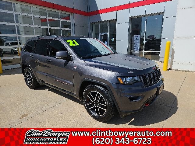 Used 2021 Jeep Grand Cherokee Trailhawk AWD/4WD image 8
