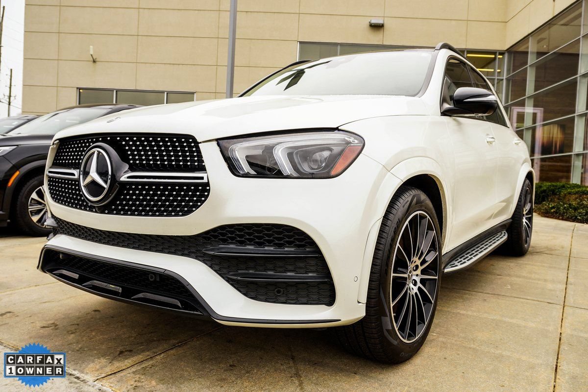 Used 2022 Mercedes-Benz GLE 580 4MATIC w/ Night Package image 8