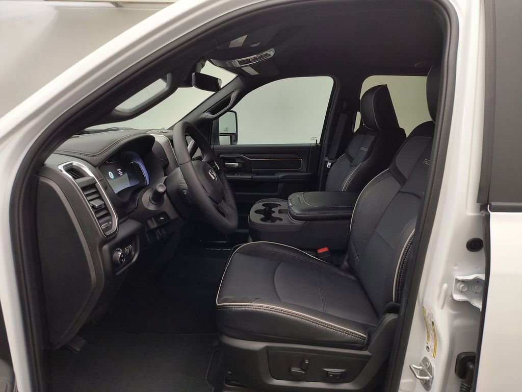 Used 2025 RAM 3500 Laramie image 4