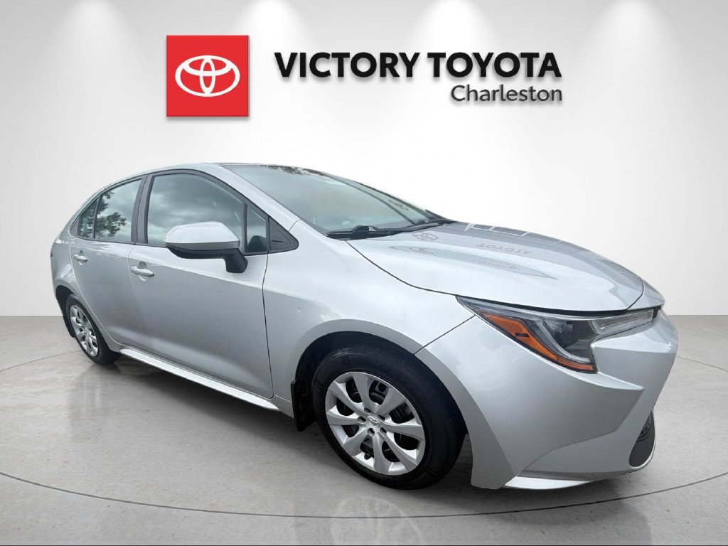 Used 2021 Toyota Corolla LE FWD image 5